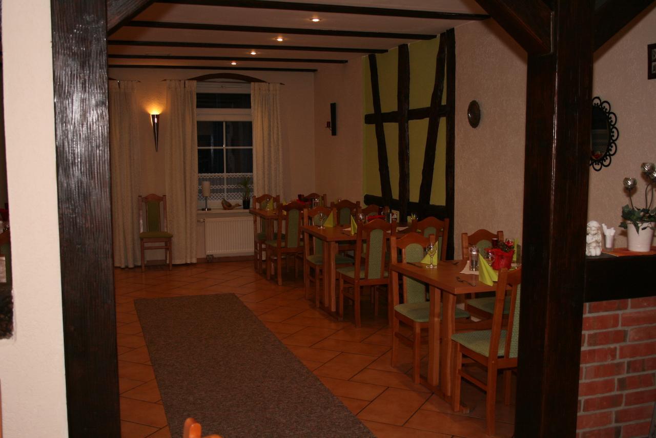 Zum Landhaus Dannenbuettel Sassenburg Esterno foto