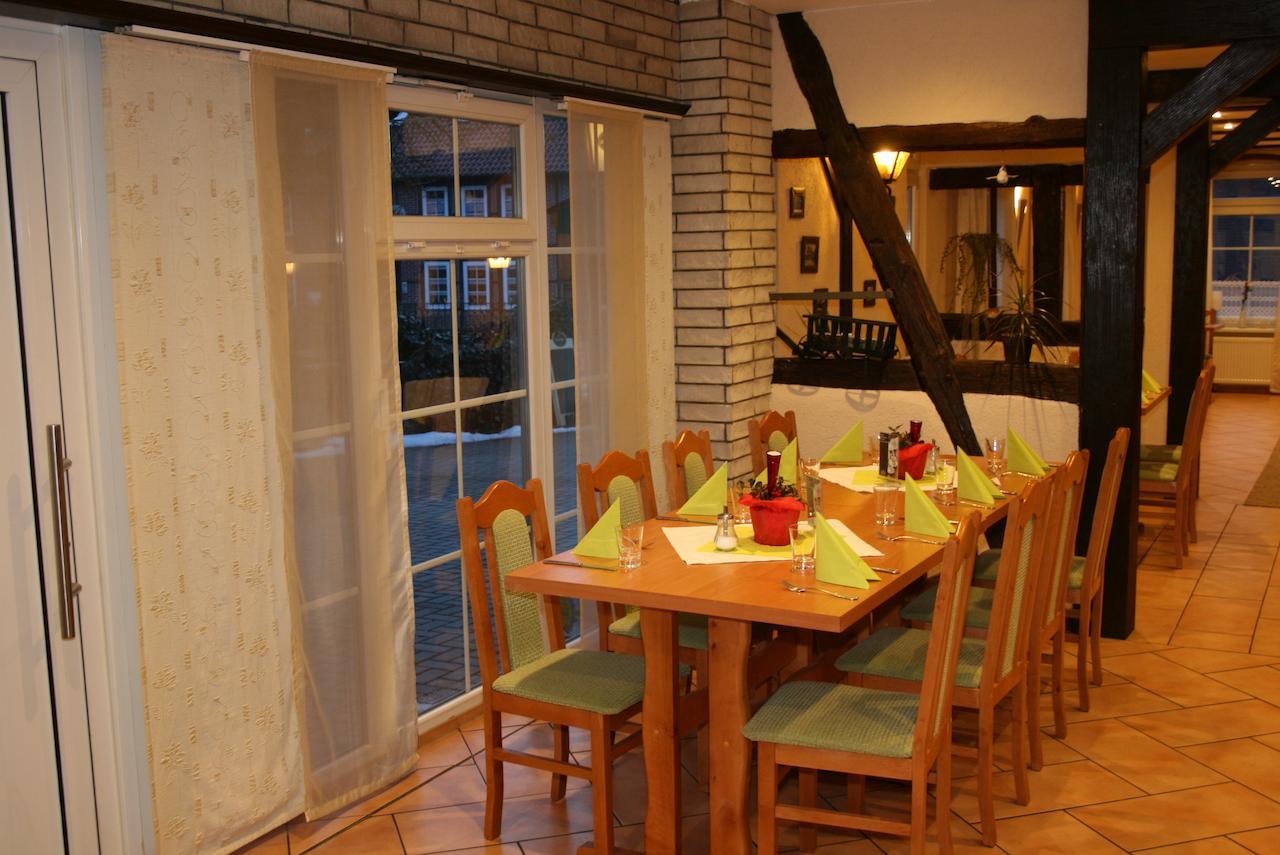 Zum Landhaus Dannenbuettel Sassenburg Esterno foto